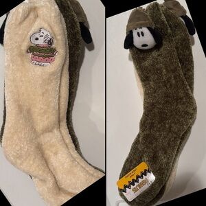Peanuts Snoopy soft chenille socks / two pair / size 8 - 12 shoes / NEW w/ tags